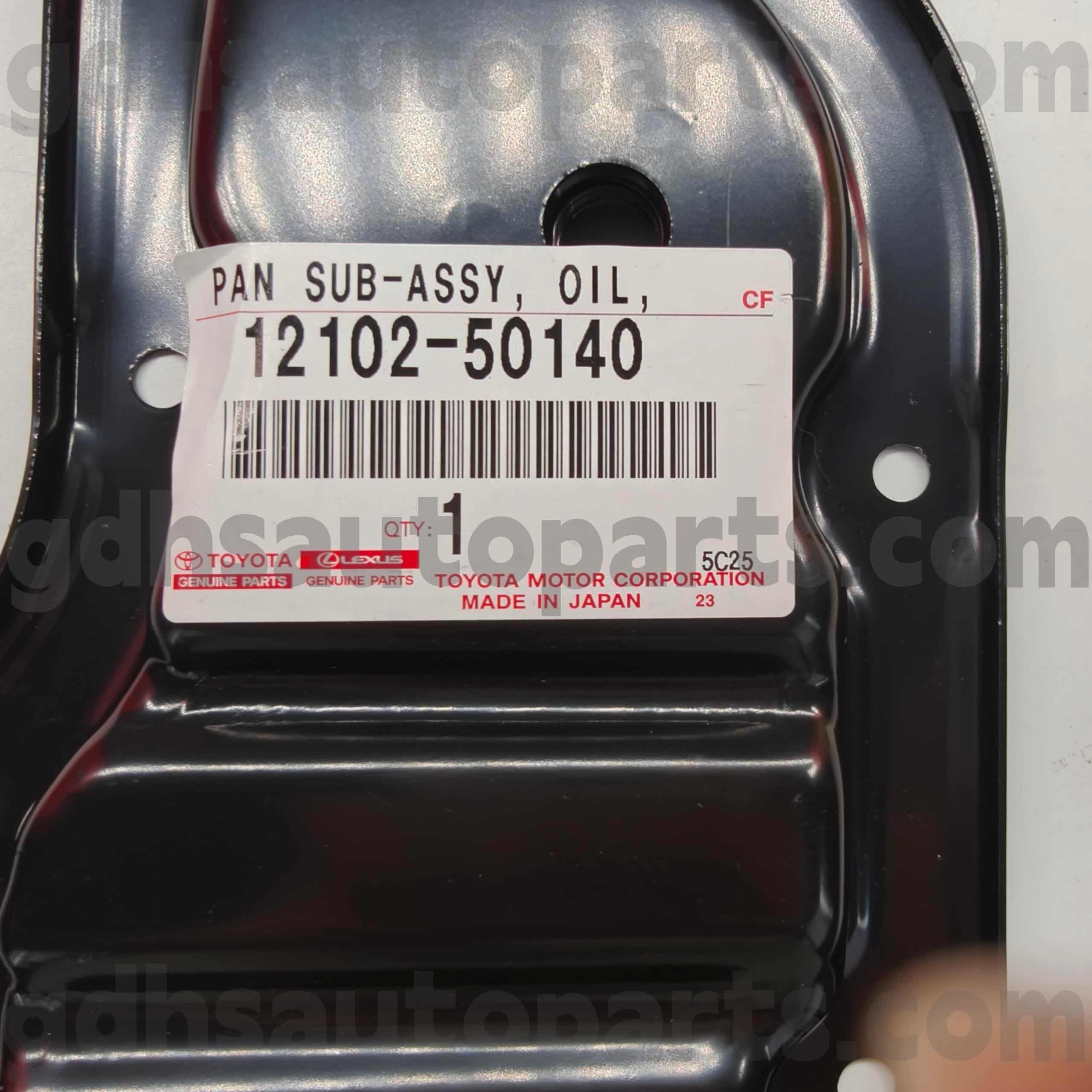 12102-50140 Toyota originale oliebeholder til LAND CRUISER Chassis NO.2UZFE UZJ200