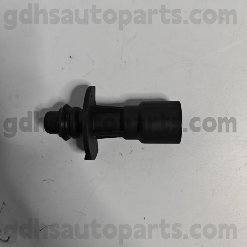 320221 Nissens vandpumpe slange til Range Rover Sport, Range Rover, Discovery, Range Rover Velar OE NO. LR028136